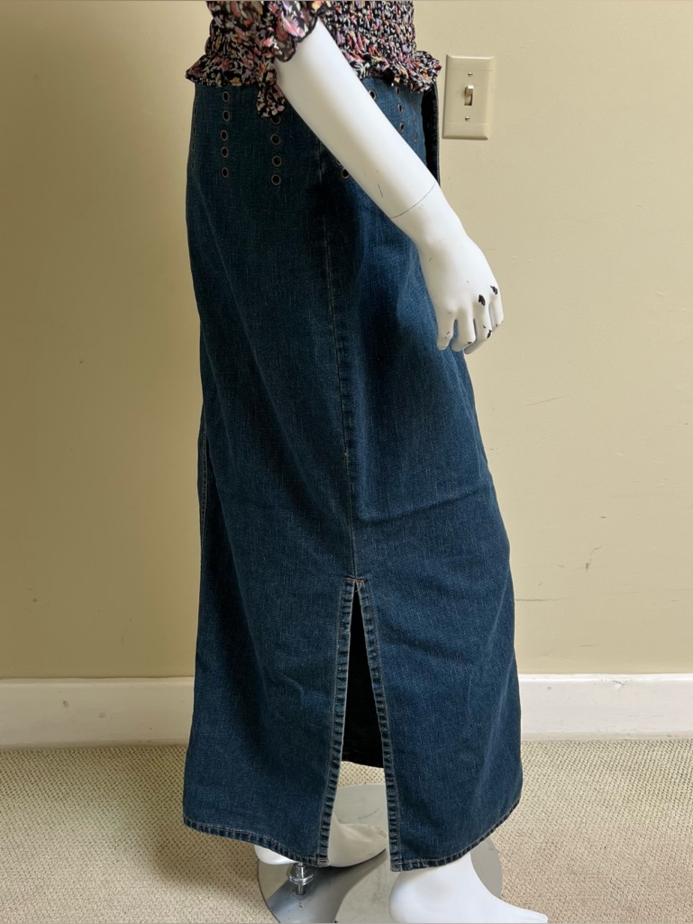 Vintage Denim Maxi Skirt - Picture 2 of 7